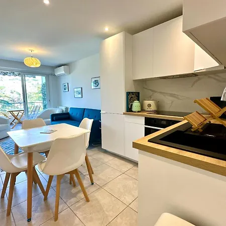 Cozy With Terrace In