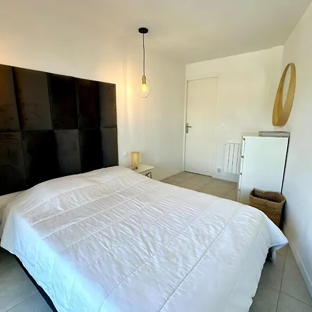 Апартаменты Cozy With Terrace In Канны